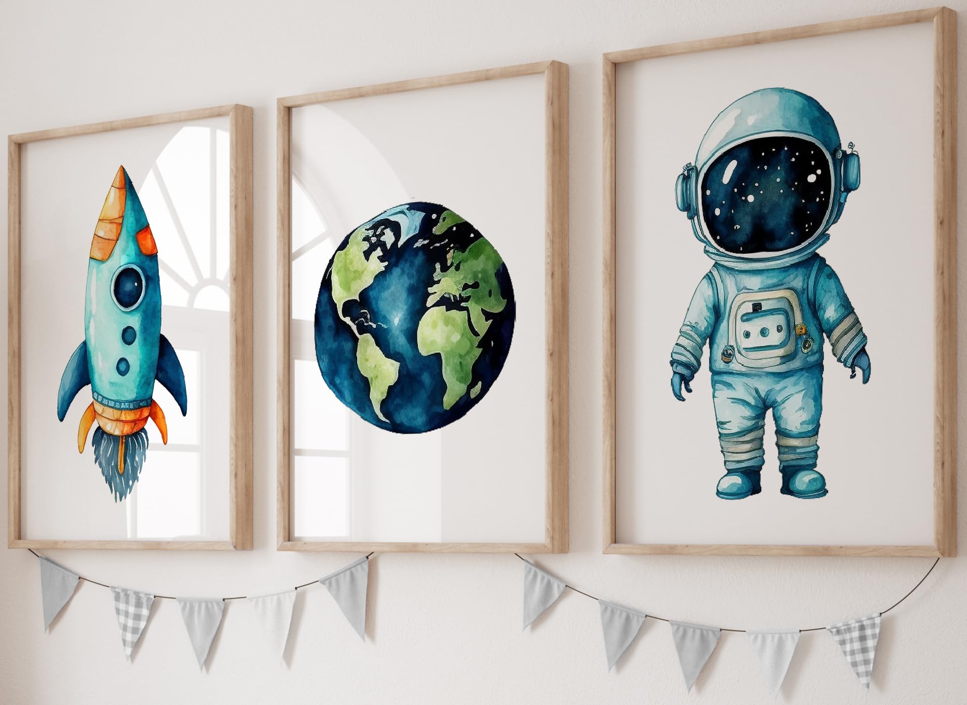 Eviepops Prints Space Wall Art, Set of 3 Unframed Posters, Astronaut, Earth & Rocket Ship Prints, Outer Space Theme for Kids Bedroom, Nursery, Boys Room Decor, Adventure & Exploration Artwork (A3)