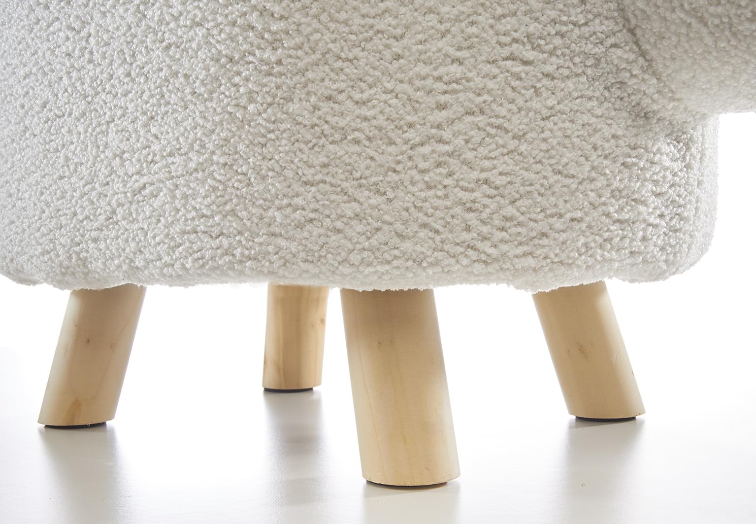 Kobolo Hocker Bunny | weiß 60x35x37 cm | Tierhocker mit Staufach | Bouclé-Teddystoff | Flauschige Sitzgelegenheit & Aufbewahrung im Tierdesign für Kinder