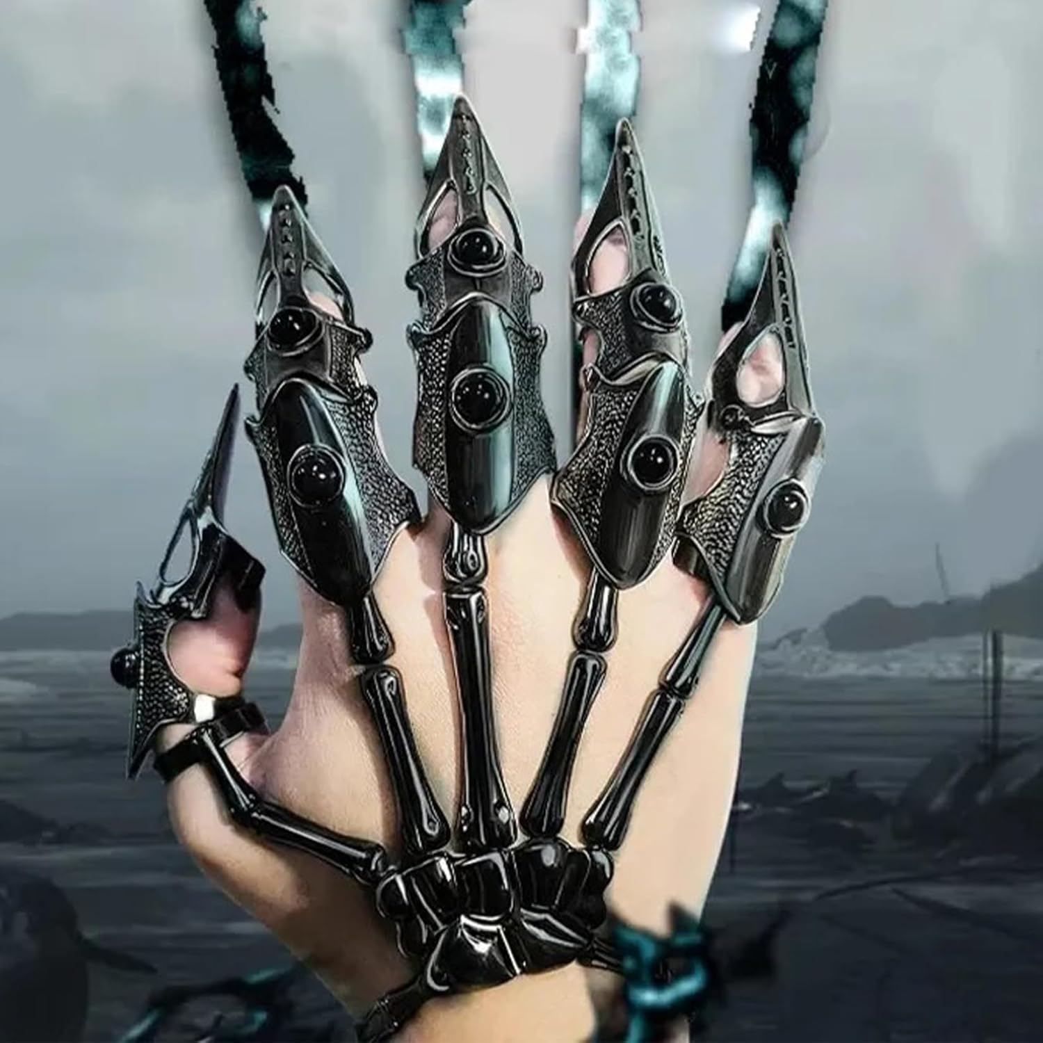 Skeleton Hand Bracelet with 5Pcs Full Finger Rings Punk Gothic Jewelry with Movable Joint Plated Alloy Halloween Jewelry for Cosplay, Party, Costume, Black #