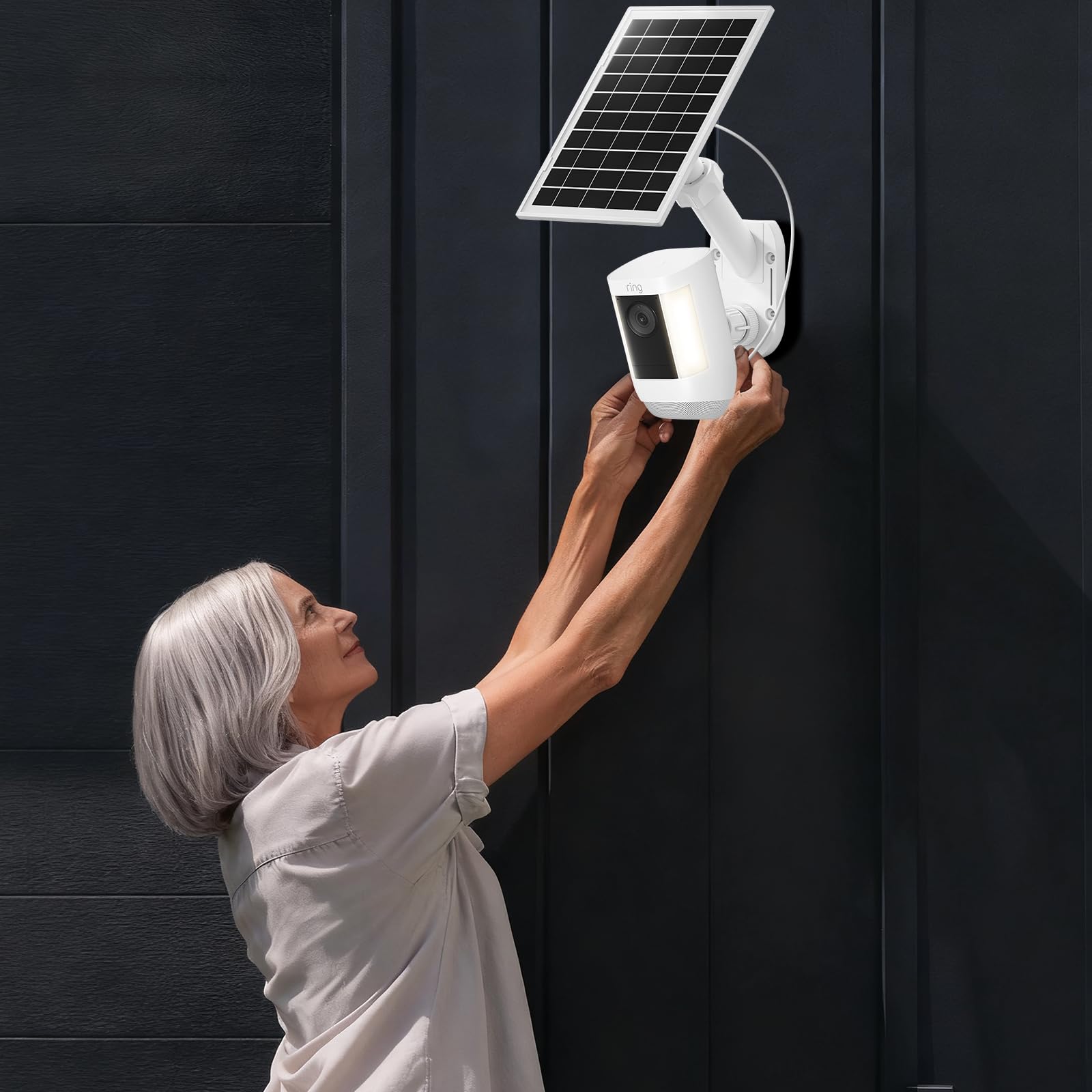 Pannello solare e supporto da parete 2 in 1 per Ring Cam, caricatore solare da 7 W compatibile con anelli Spotlight e Stick Up Outdoor Cam Batteria, Supporto per telecamera di sicurezza per esterni