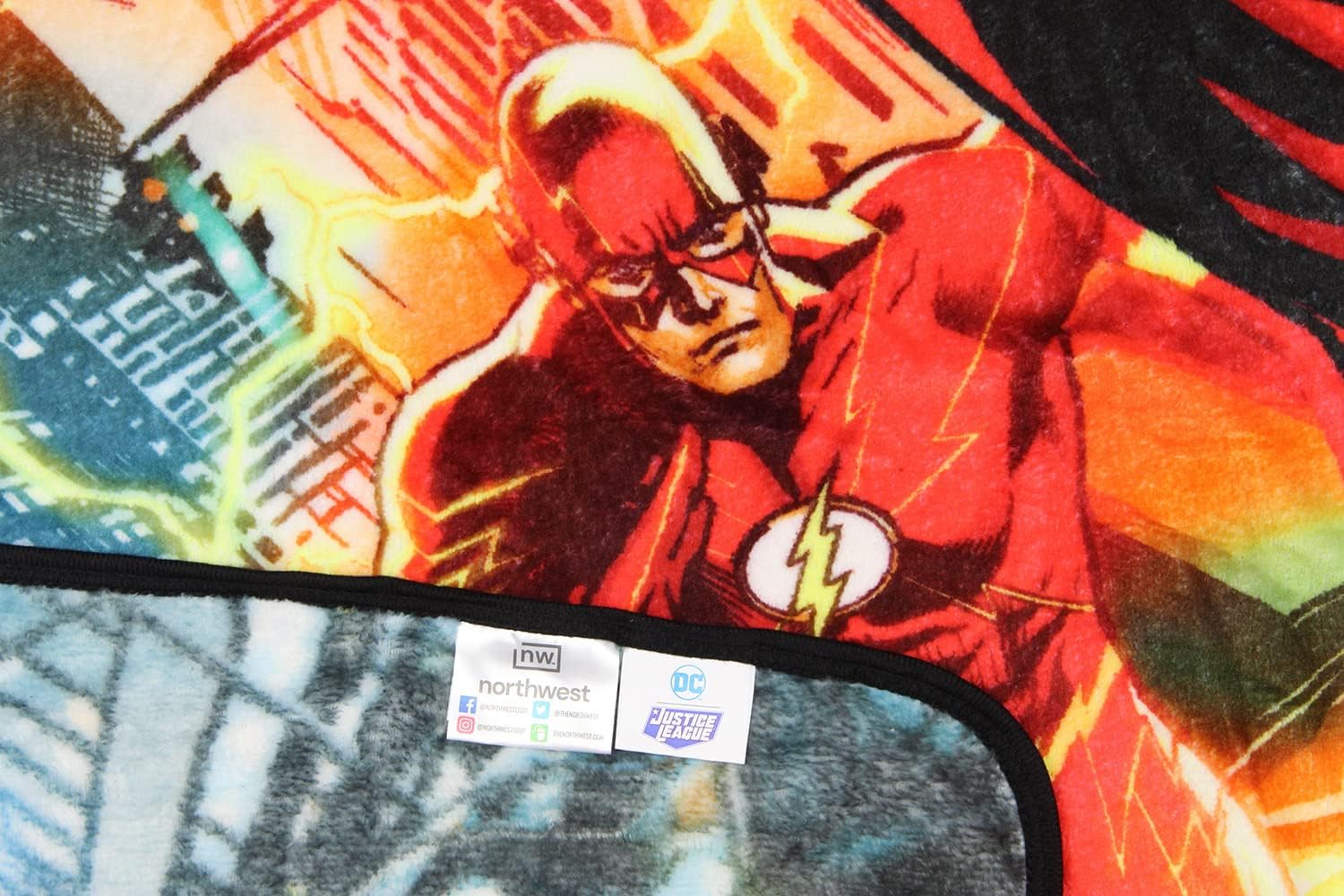 DC Comics The Flash Running Lightning Superhero Plush Throw Blanket 46' x 60'