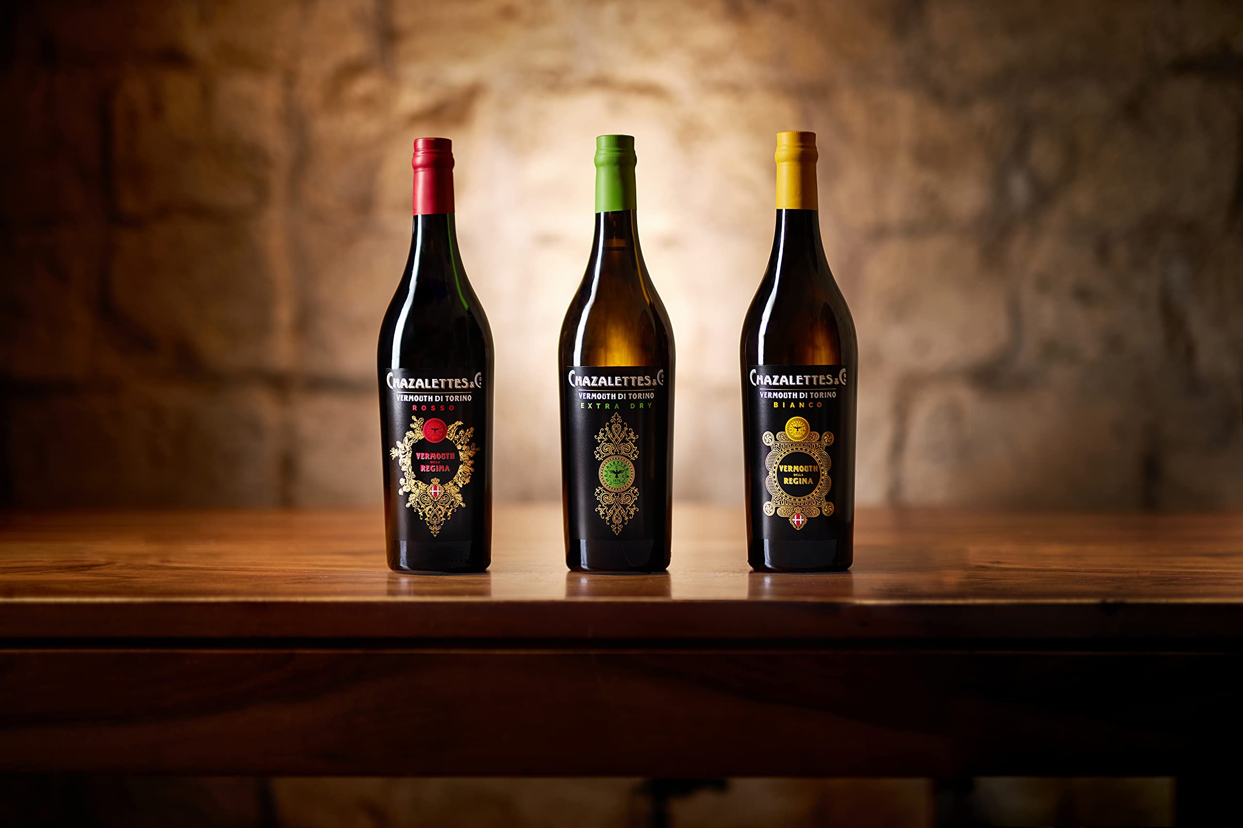 Chazalettes Vermouth della Regina Rosso 75cl - Vermouth con note di erbe, sandalo e coriandolo. 16,5% vol.