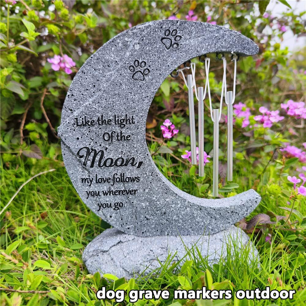 jinhuoba Moon Shaped Pet Memorial Stones for Dogs with Wind Chimes, Paw Prints Headstones Grave Stones for Loss of Pet Dog Memorial Gifts Sympathy Remembrance Gifts for Garden Backyard Patio or Lawn