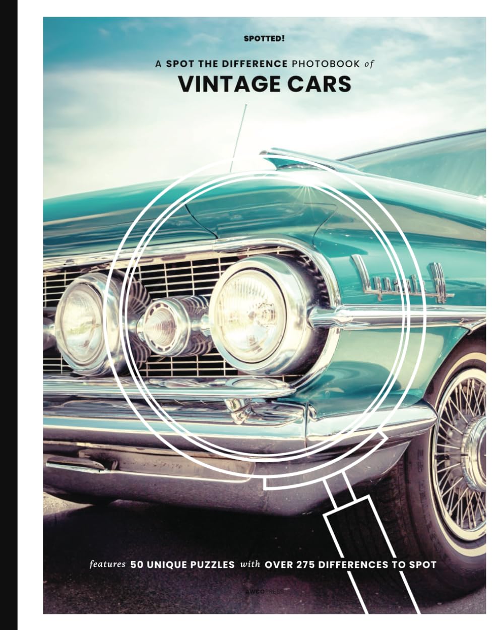 A Spot the Difference Photobook of Vintage Cars: Find the Differences Picture Puzzles Activity Book for Adults
