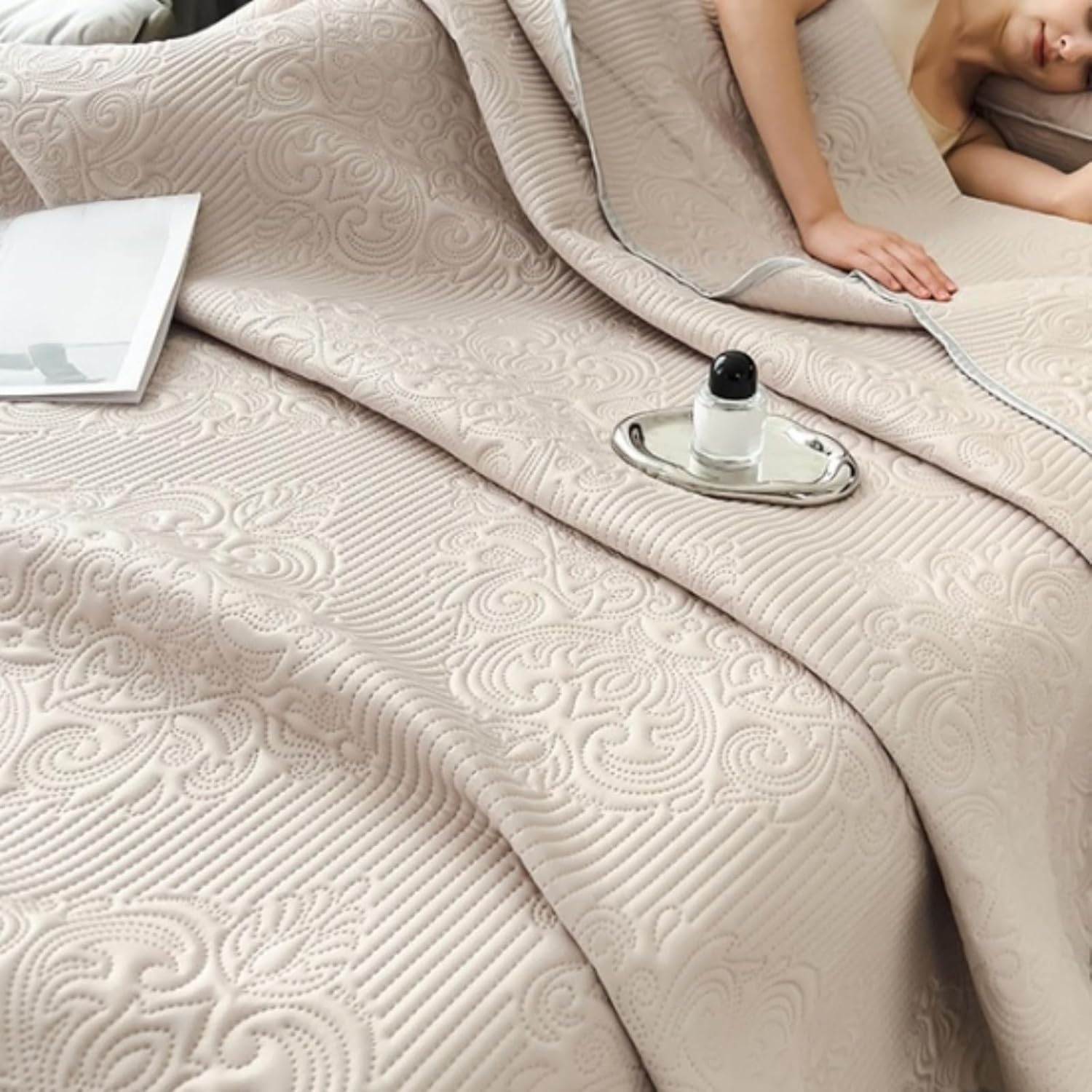 JvFbjLF Summer Travel Blanket – Cool-touch Fibre(Khaki Flowers,180x200cm)
