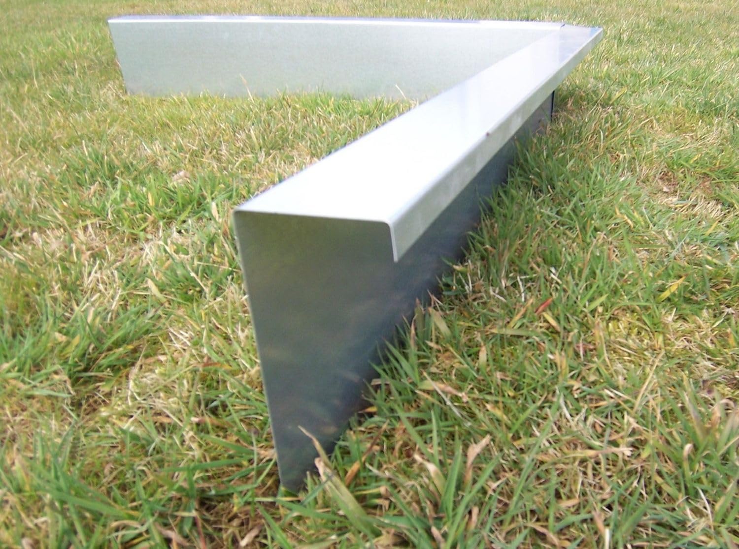 Zestaw 10 ogrodzeñ przeciw ¶limakom 25cm x 10m | Obrze¿e ogrodowe | Palisada ogrodowa