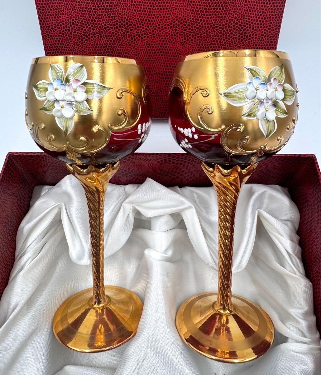 治】『made in MURANO』 イタリア製 ムラノガラス 金彩男女ペア置物 治】『made in MURANO』 イタリア製 ムラノガラス 金彩男女ペア置物