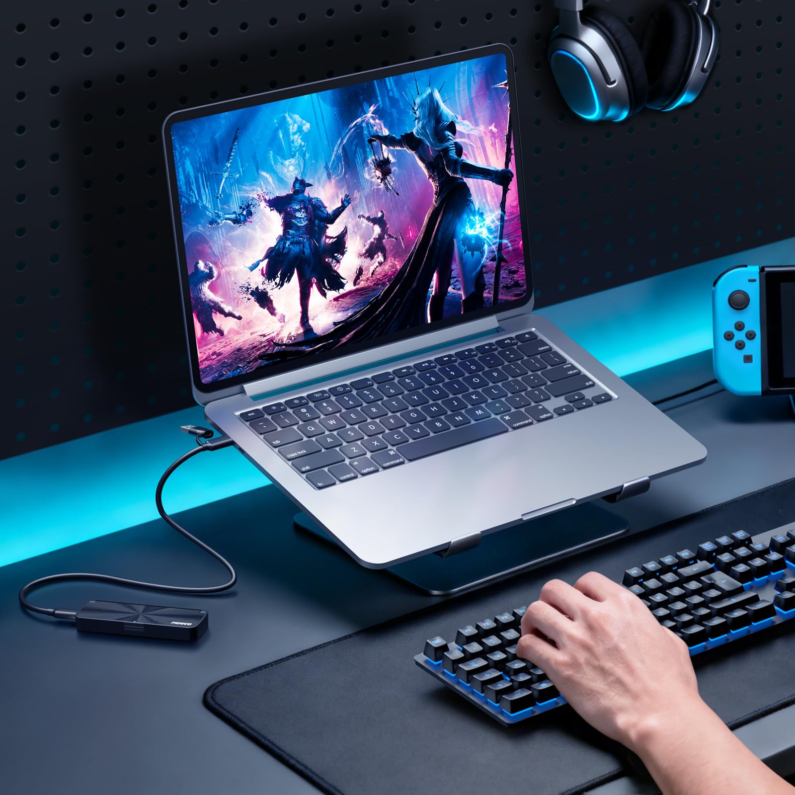 FIDECO Box esterno per SSD M.2 NVMe, adattatore da M.2 NVMe a USB, lettore SSD USB 3.2 Gen 2 (10Gbps) con installazione senza attrezzi, supporto UASP e Trim, design a sandwich