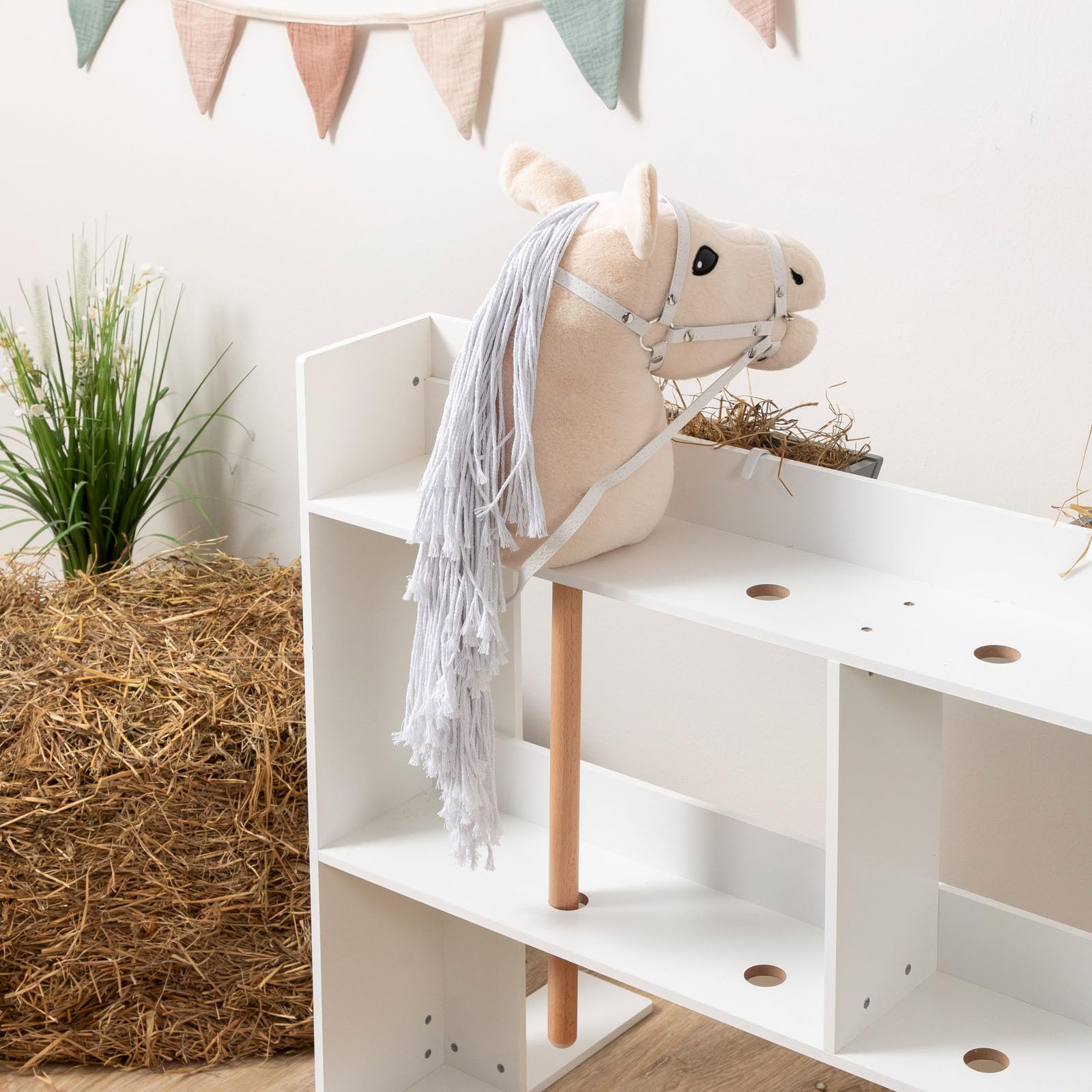 Ella & Piet FENCY Hobby Horse Ständer aus Holz für 4 Pferde Stall