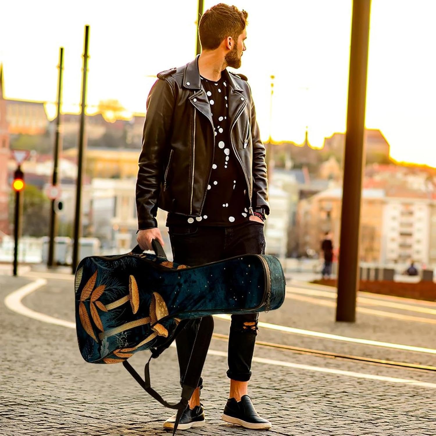 Mushroom Moon Vintage Boho Night Plants Leaves Guitar Gig Bag, Soft Padded Guitar Case with Back Hanger Loop and Side Handle for 40 41 42 Inch Acoustic Electric Bass Classical Guitars
