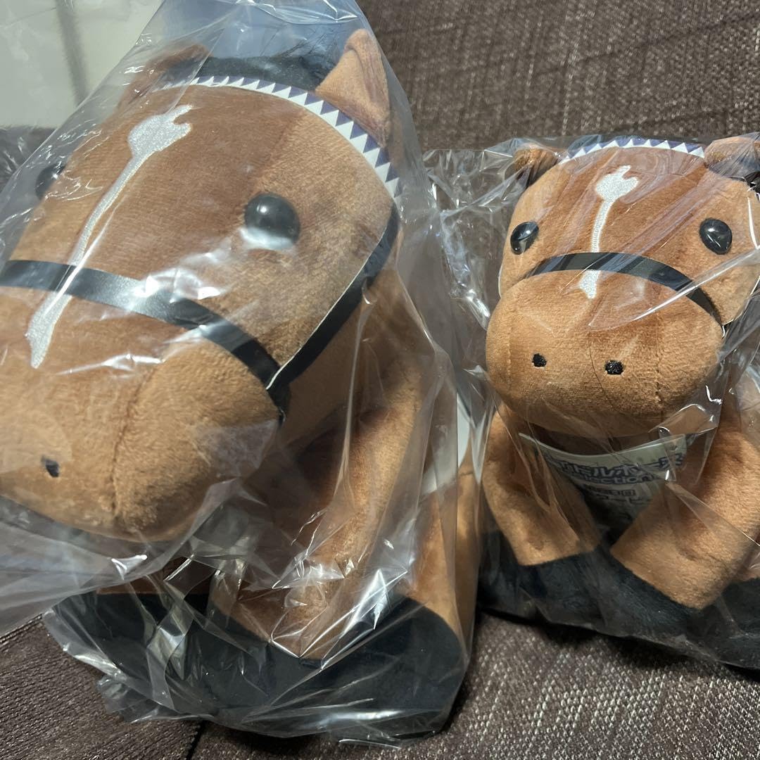 アイドルホース Sサイズ　6体セット ウマ娘 Amazon.co.jp: ドウデュース アイドルホース L &Mサイズ セット ウマ娘