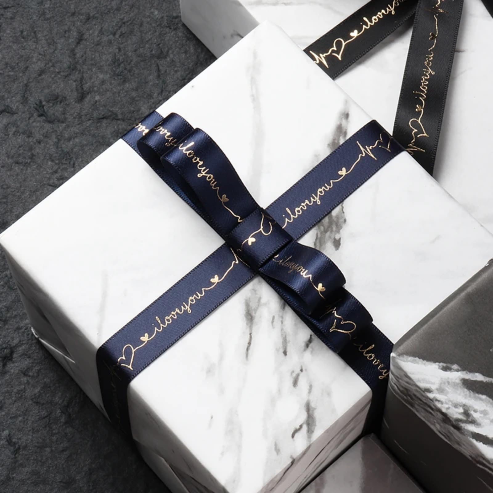 Cinta impresa personalizada personalizada logotipo personalizado y nombre cinta de raso caja de regalo envoltura para hornear boda cumpleaños aniversario pulsera bricolaje arco fabricación 100 metros