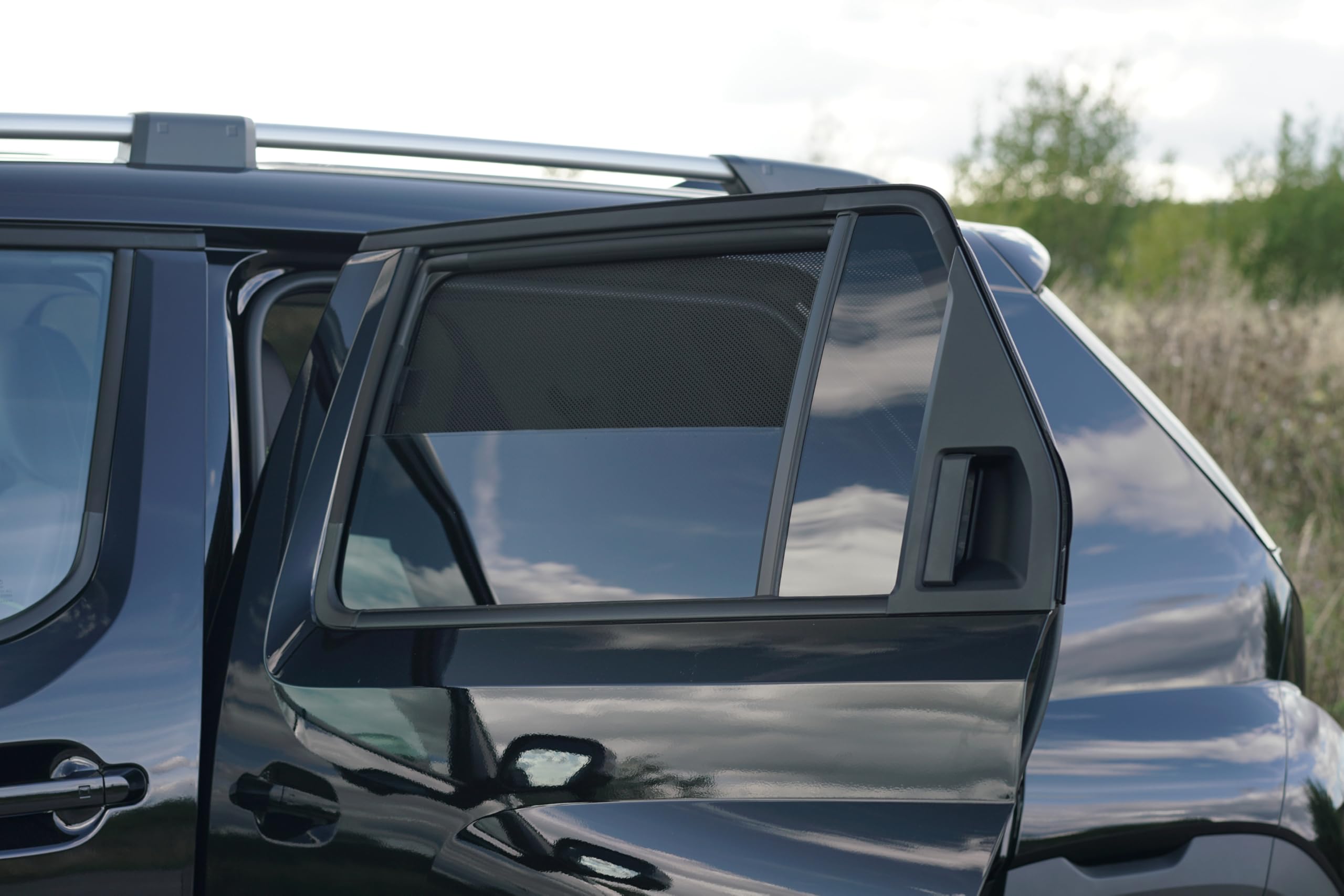 Satz Car Shades kompatibel mit Hyundai Inster (EV) 2024- (4-teilig) Passgenaue Sonnenschutzblenden