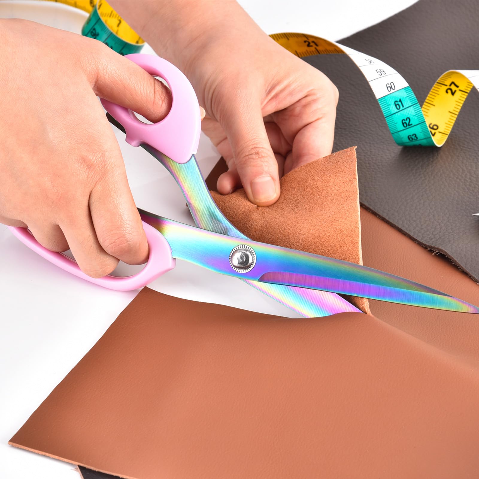Stoffschere, 9 Zoll Titanbeschichtete Nähschere, Mehrzweck-Stoffschere Scharfe Schwerlast zum Schneiden von Kleidung, Professionelle Stahlgewebeschere