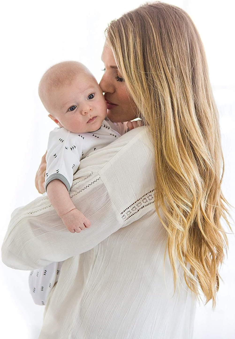 SwaddleDesigns Transitional Swaddle Sack, Arms Up Half-Length Sleeves & Mitten Cuffs, Swaddle for Newborn Transition to Baby Sleep Sack Wearable Blanket, 6-9 Month, 21-24 lb, Heathered Green Turtle