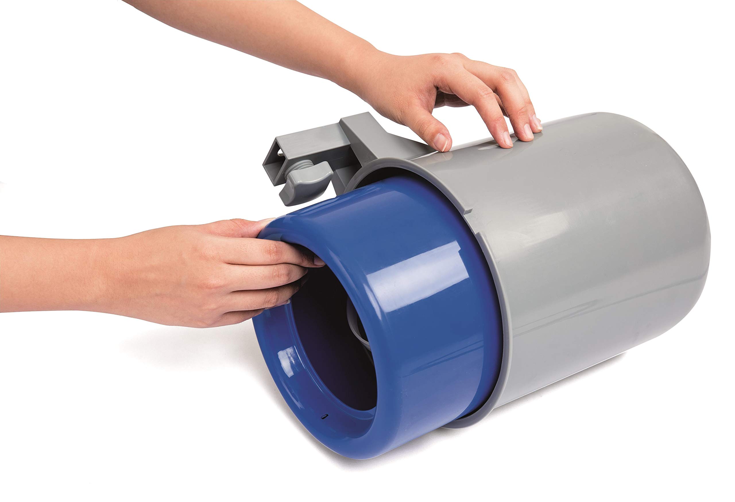 Bestway 58237 Kit d'entretien deluxe avec Skimmer de Surface, Tête de Balai Aspirateur, Tuyau 7,5 M et Épuisette