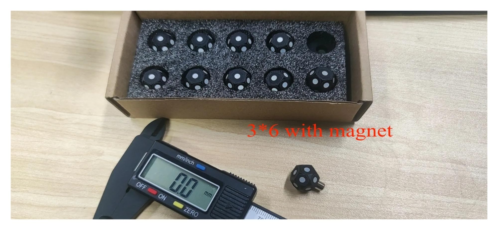 Punti di marcatura magnetici for scanner 3D da 10 pezzi Sfera di tracciamento con indicatore di punti multi-angolo ad alta riflessione Migliora la precisione(3/6mm)