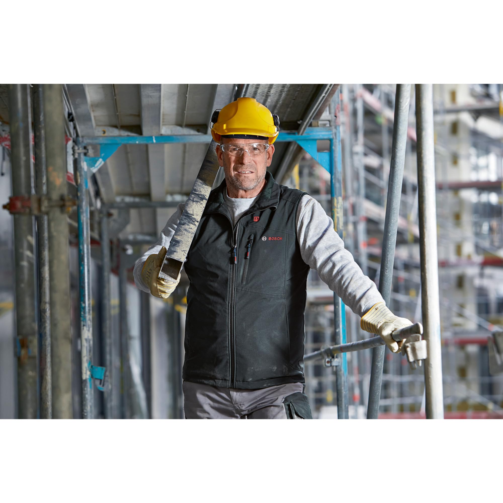 Bosch Professional Heated Vest GHH 12+18V XA (inc. USB Charging Adapter GAA 12V-21, Without Rechargeable Battery, in Cardboard Box)