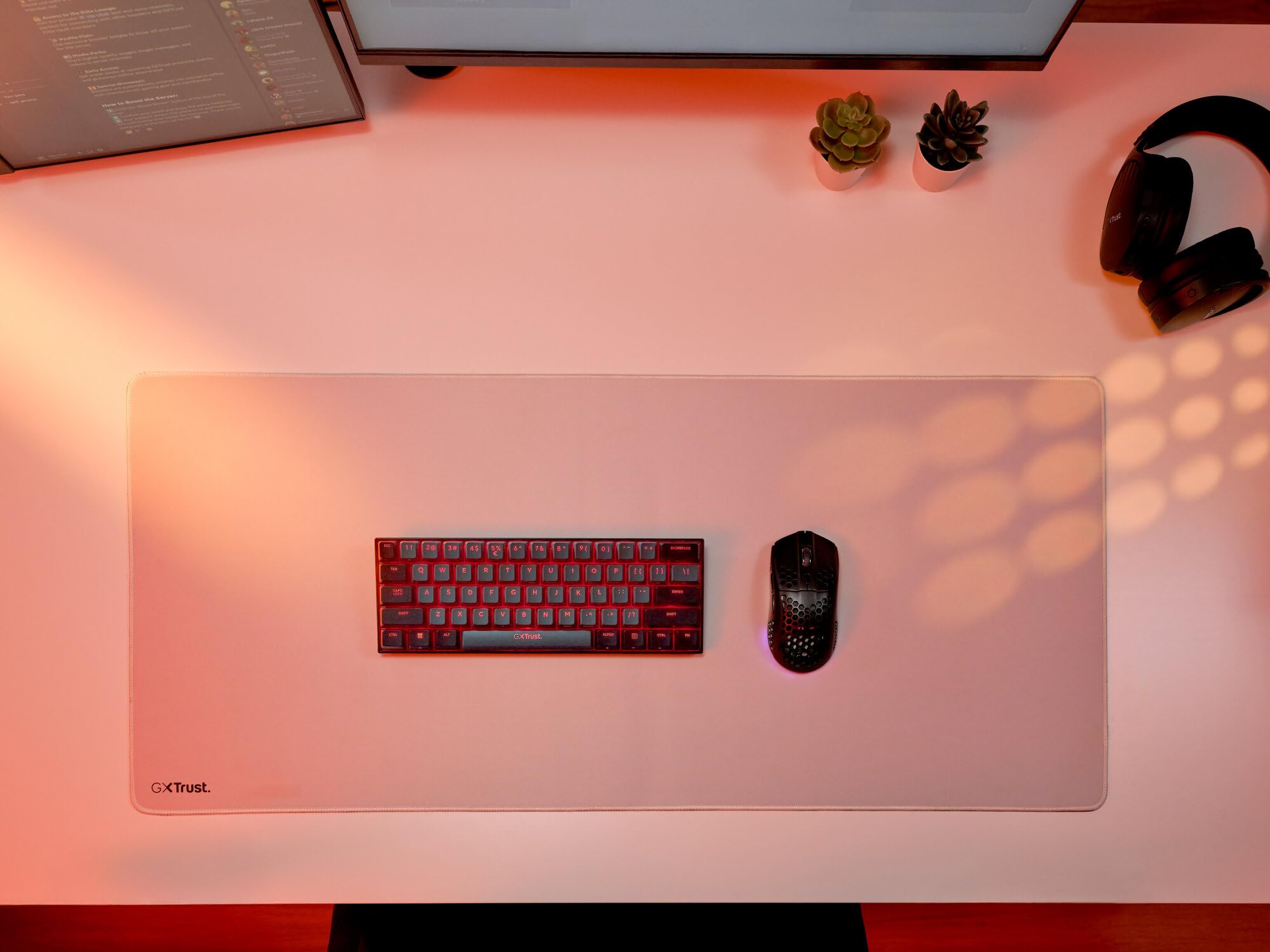 GXTrust Revyn Tastiera Gaming Meccanica 60% Mini Layout Italiano QWERTY | Tri-Mode 2.4GHz/Bluetooth/USB, Batteria de 50 Ore, Ricaricabile, RGB, Keyboard per PC Laptop, Grigio/Nero