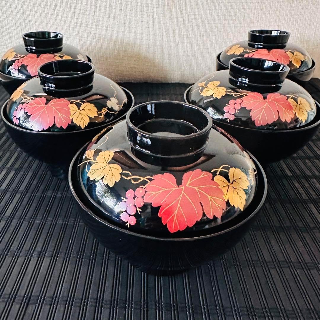 【のんのん様リクエスト】高級漆器 山中塗 金彩鶴紋椀 4点 蒔絵 未使用 会津塗 木樹 高台 金彩蒔絵 葡萄唐草 吸物椀 雑煮椀 5客 未