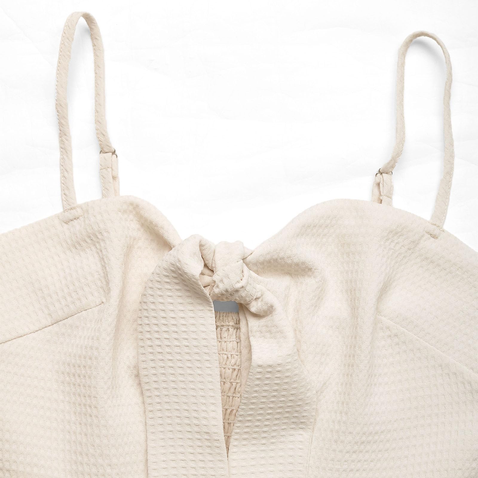 Generisch Damen-Waffel-Overall mit Quasten, ärmelloser Jumpsuit mit Bindeband vorne, kurzer Sommer-Overall für Damen