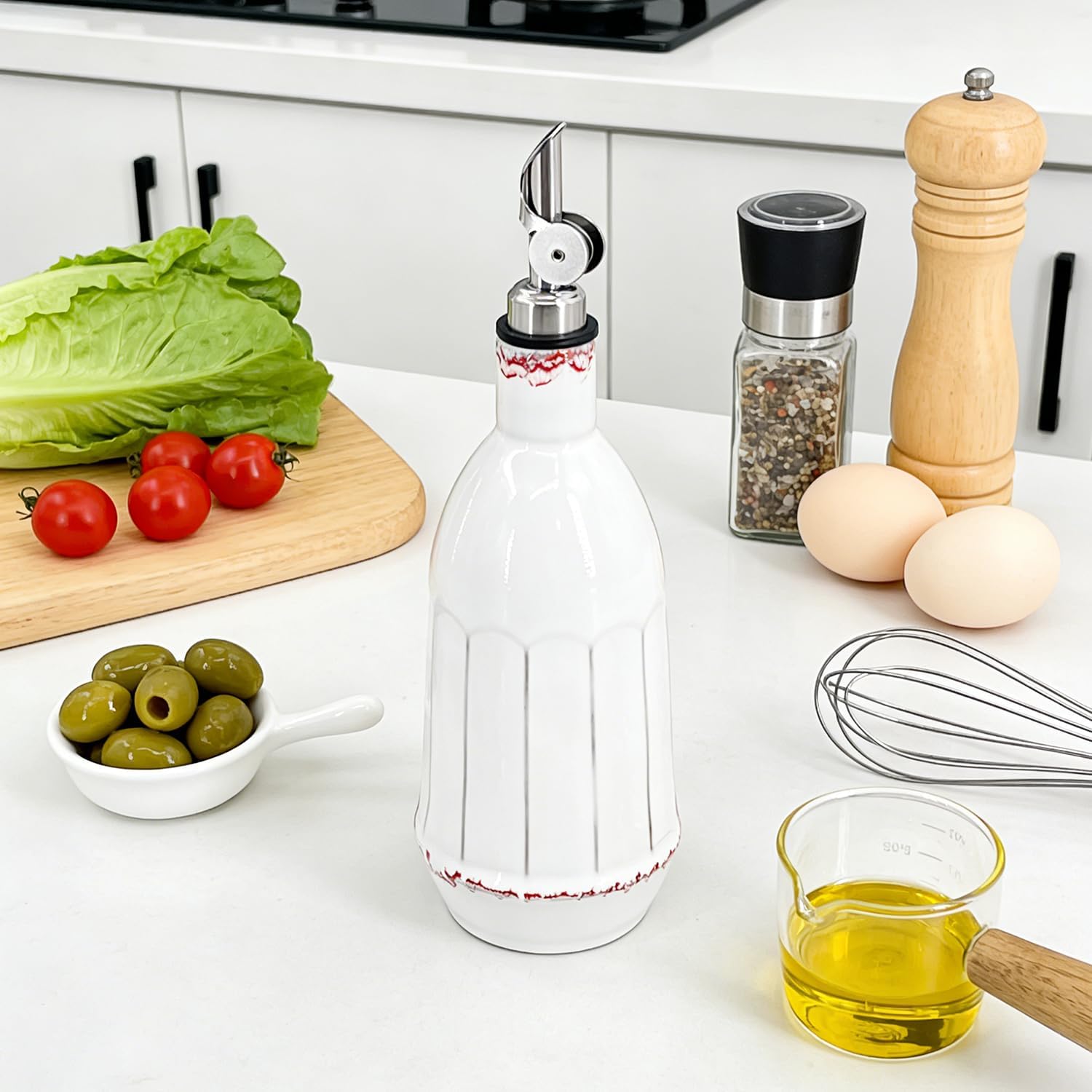 Ceramic Olive Oil Dispenser Bottle, 18oz Opaque Kitchen Oil Bottle with Automatic Stainless Steel Pourer Spout, for Premium Olive Oil, Vinegar, Soy Sauce & Liquids, Single Bottle (1 Piece)