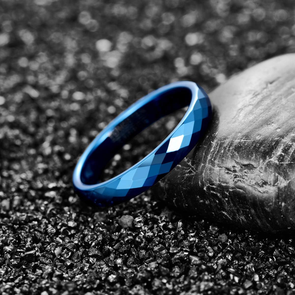 NUNCAD 4mm Tungsten Carbide Ring Wedding Bands for Men Women Black/Rose Gold/Blue Polished Finish Faceted Wedding Ring Comfort Fit Size 6-13