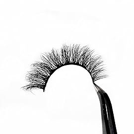 Pooplunch Natural False Eyelashes Cat Eye Look Wispy Clusters 8D Volume Fake Eyelashes Faux Mink Lashs Strips 7 Pairs Pack