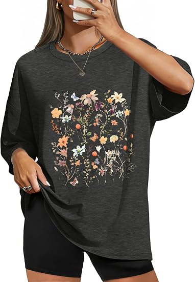 WIHOLL oversized graphic T-shirt for women