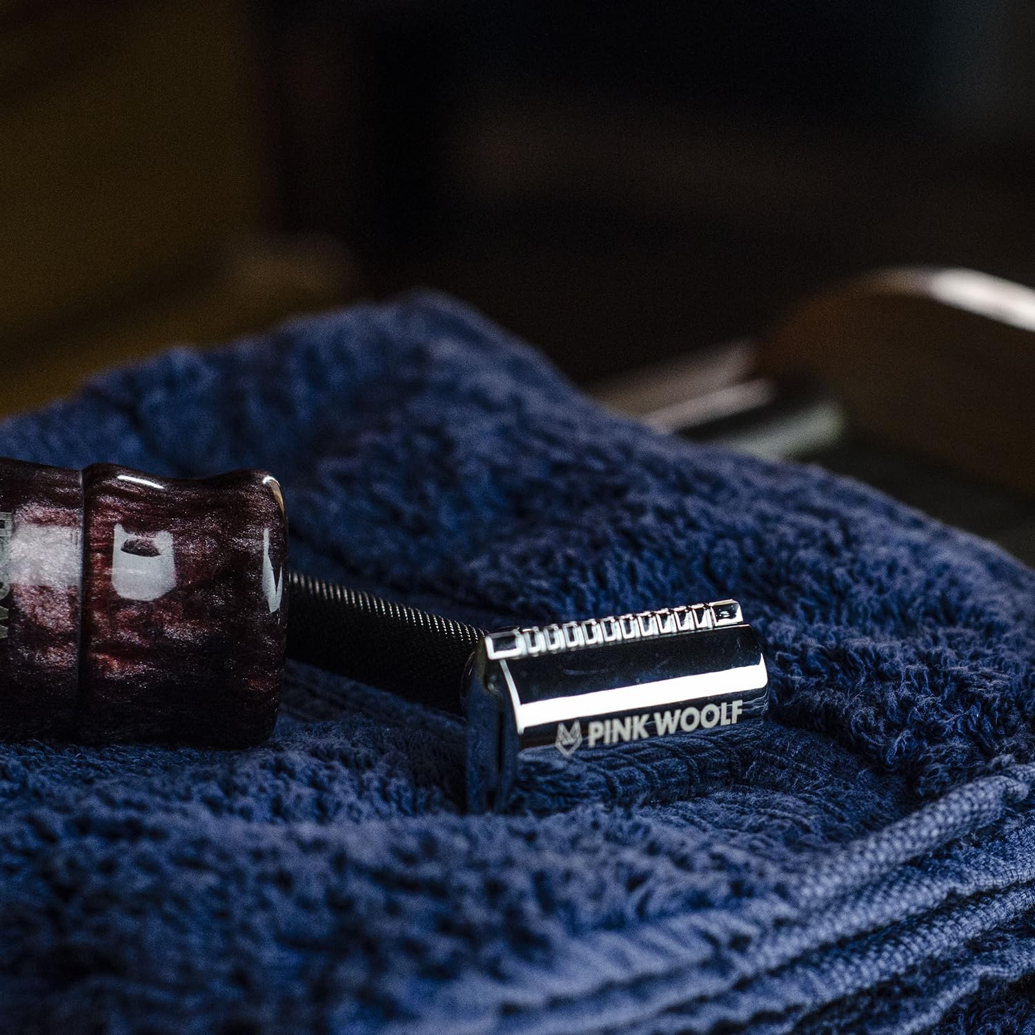 Pink Woolf Double Edge Manual Safety Razor for Men CC87 (Close Comb) | Fits all Double Edge Safety Blades Eliminates Nicks & Cuts | Anti Slip Grip for Wet Shaving Pack Of 1 (Black) - Image 9 thumbnail