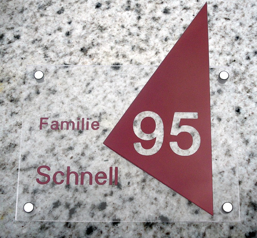 Modernes Namensschild/Türschild D1 made by GravUp mit Hausnummer : Gravur nach Wunsch - Aluminium im Edelstahloptik Acrylglas. + 4er Set Edelstahl V2A Zierkappen + Gewinderingen.
