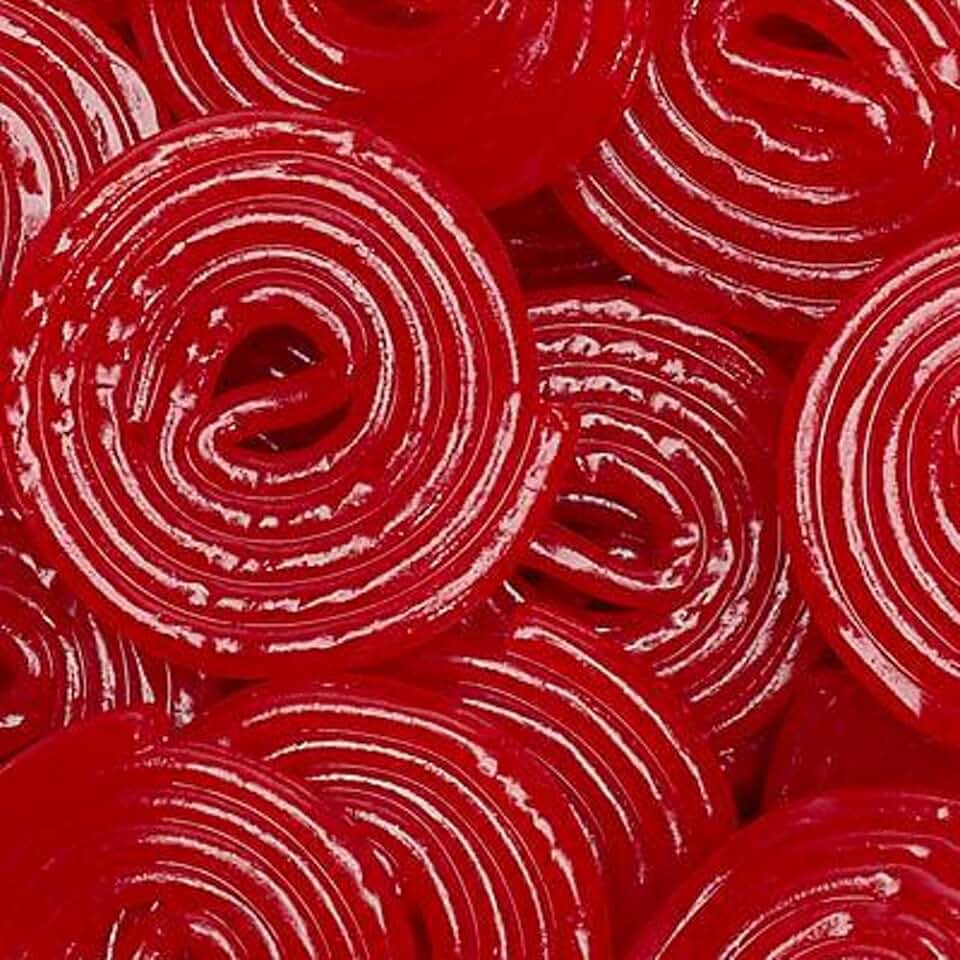 Конфетное красное. Skittles красный. Полосатые конфеты круглые. Конфеты красная шапочка - 250 гр ко. Конфеты в обертке.