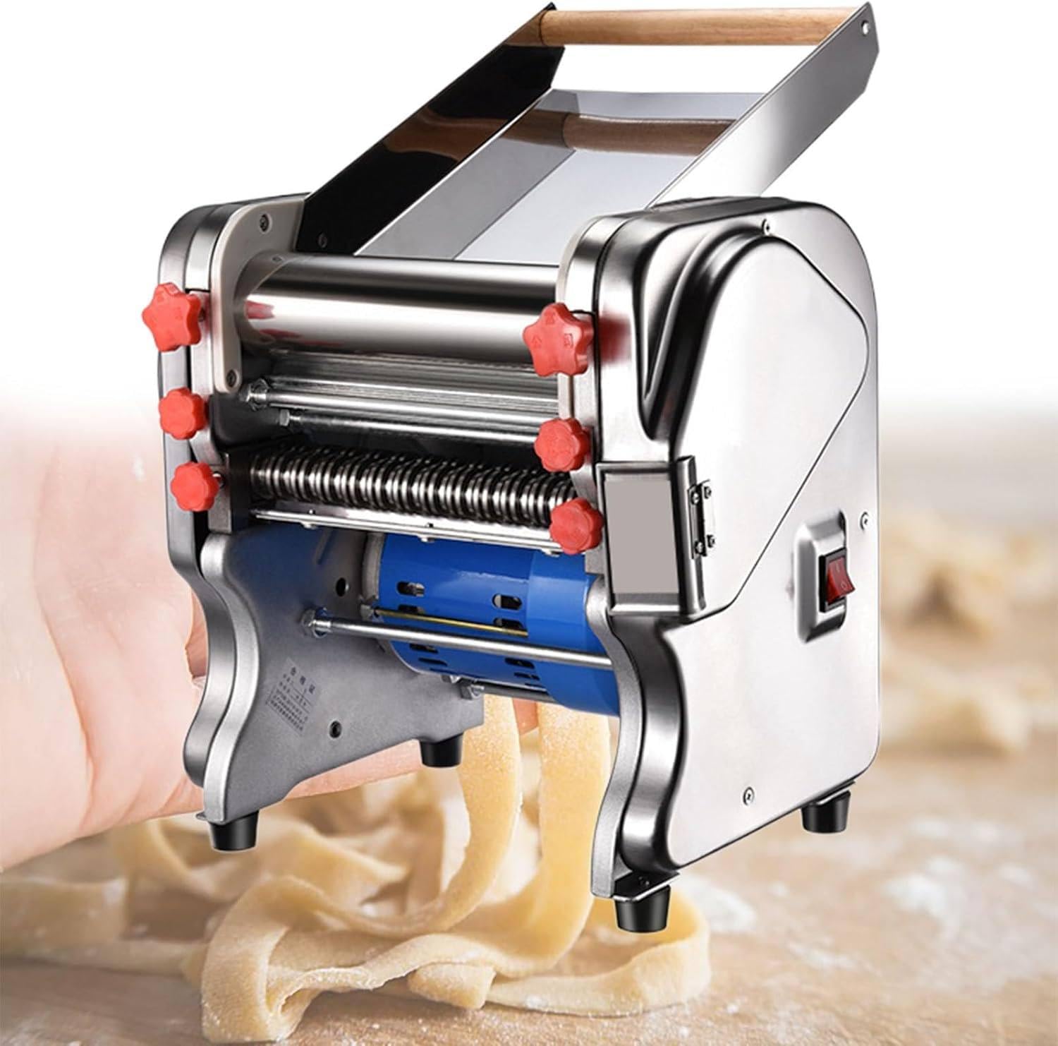 Máquina eléctrica para hacer pasta de acero inoxidable para uso doméstico.