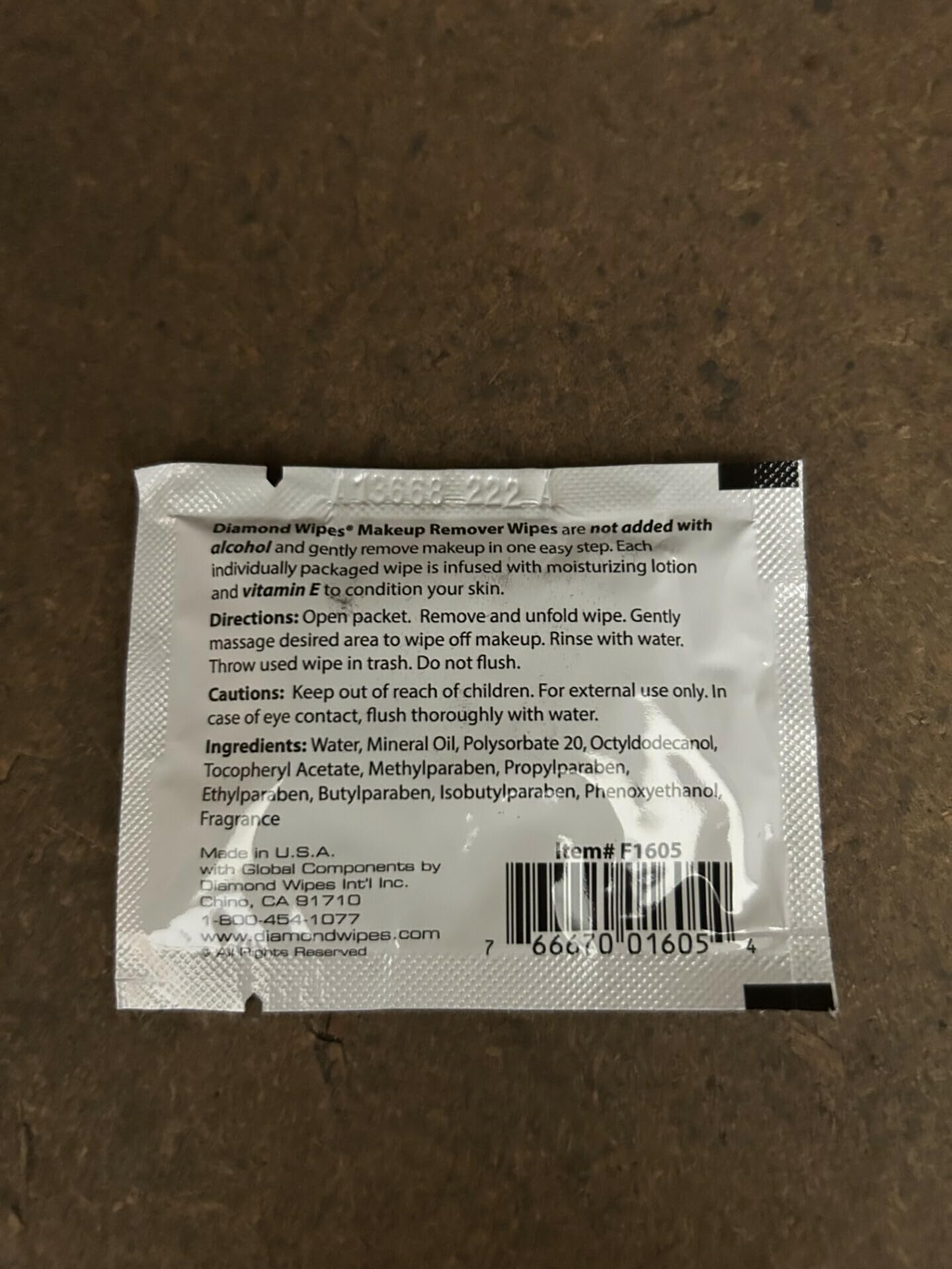 Toallitas limpiadoras faciales e impermeables, caja de 500 toallitas, toallitas sin alcohol con vitamina E 4