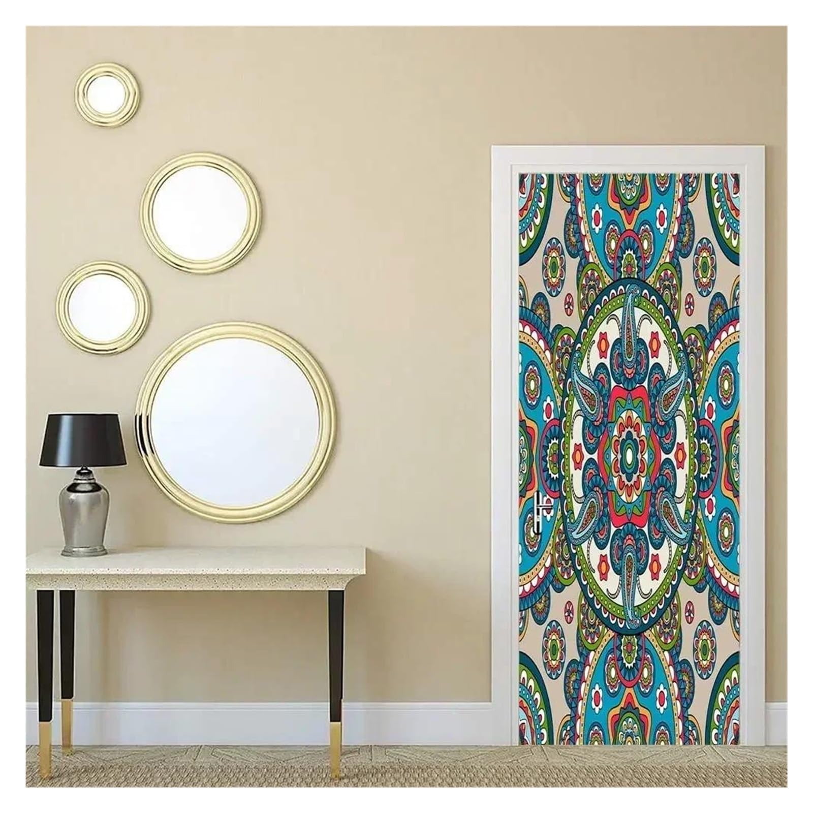 Papier peint de chambre à coucher pour masquer une porte abîmée avec style boho