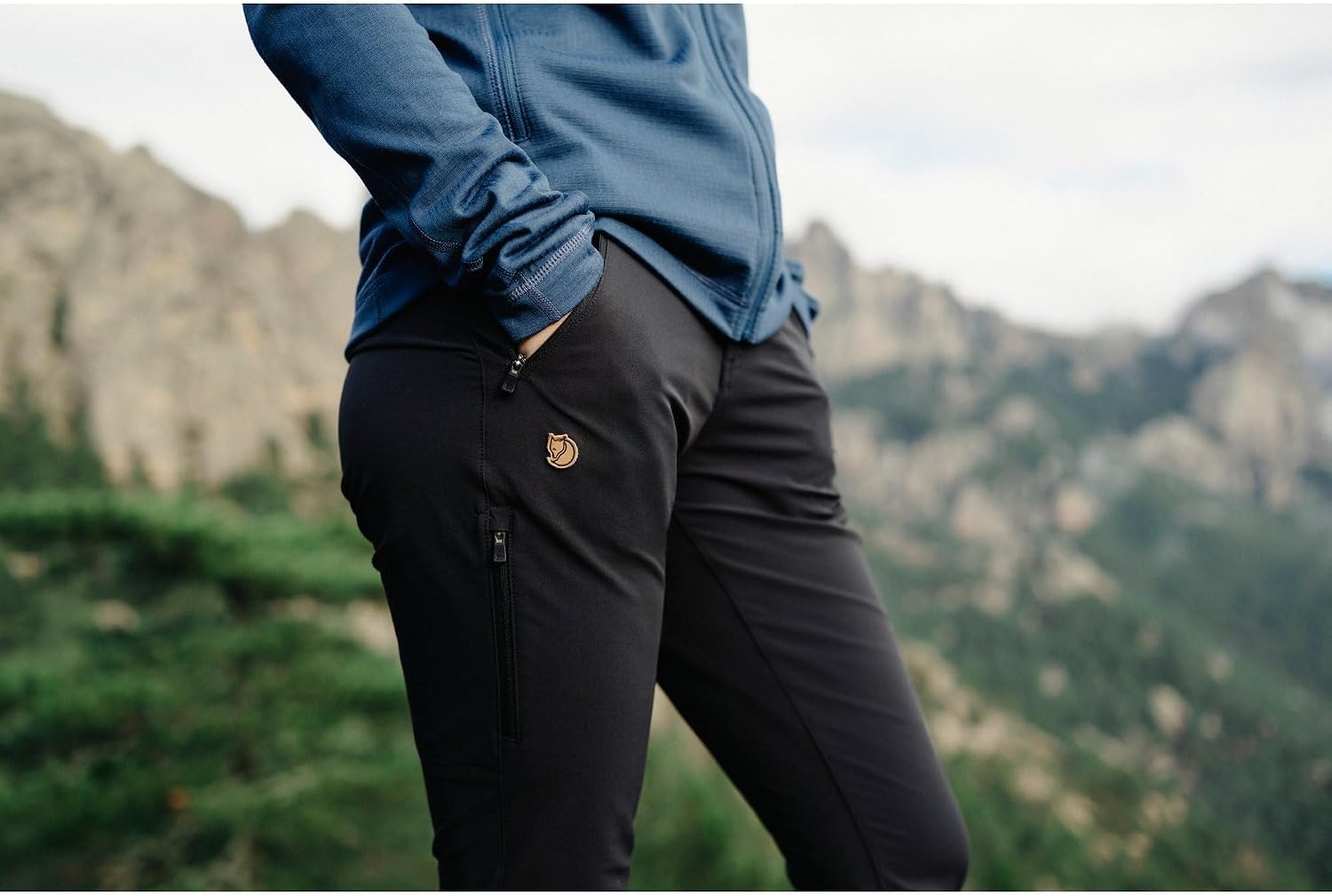 Fjällräven Abisko Women's Trekking Trousers - Stretch Panels, Reinforced Knees, Durable Fabric - Hiking, Trekking