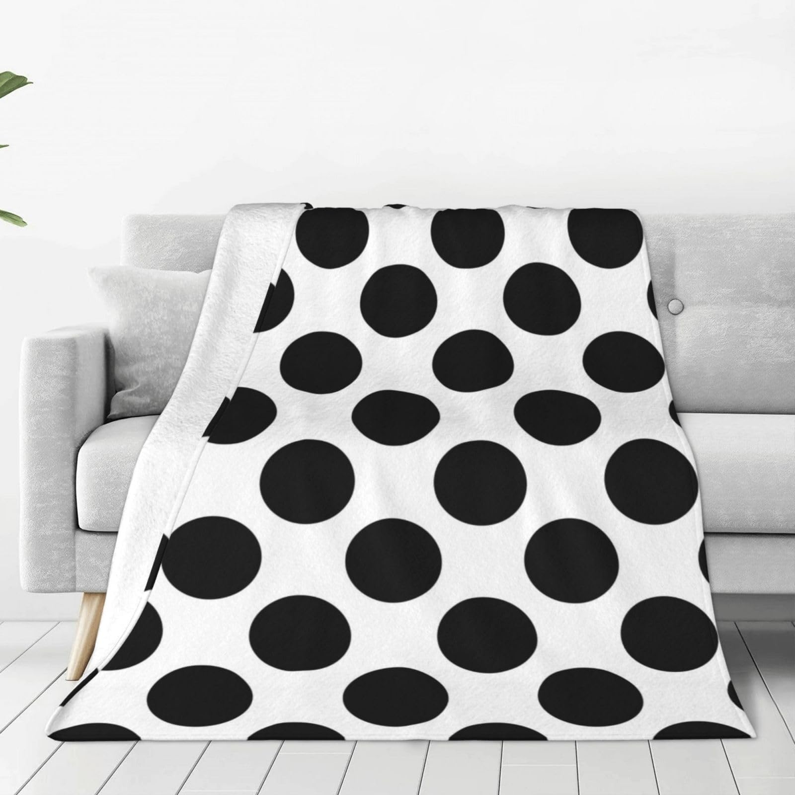 Amazon｜黒 ドット柄 ブランケット 膝掛け 毛布 春夏用 75x100cm