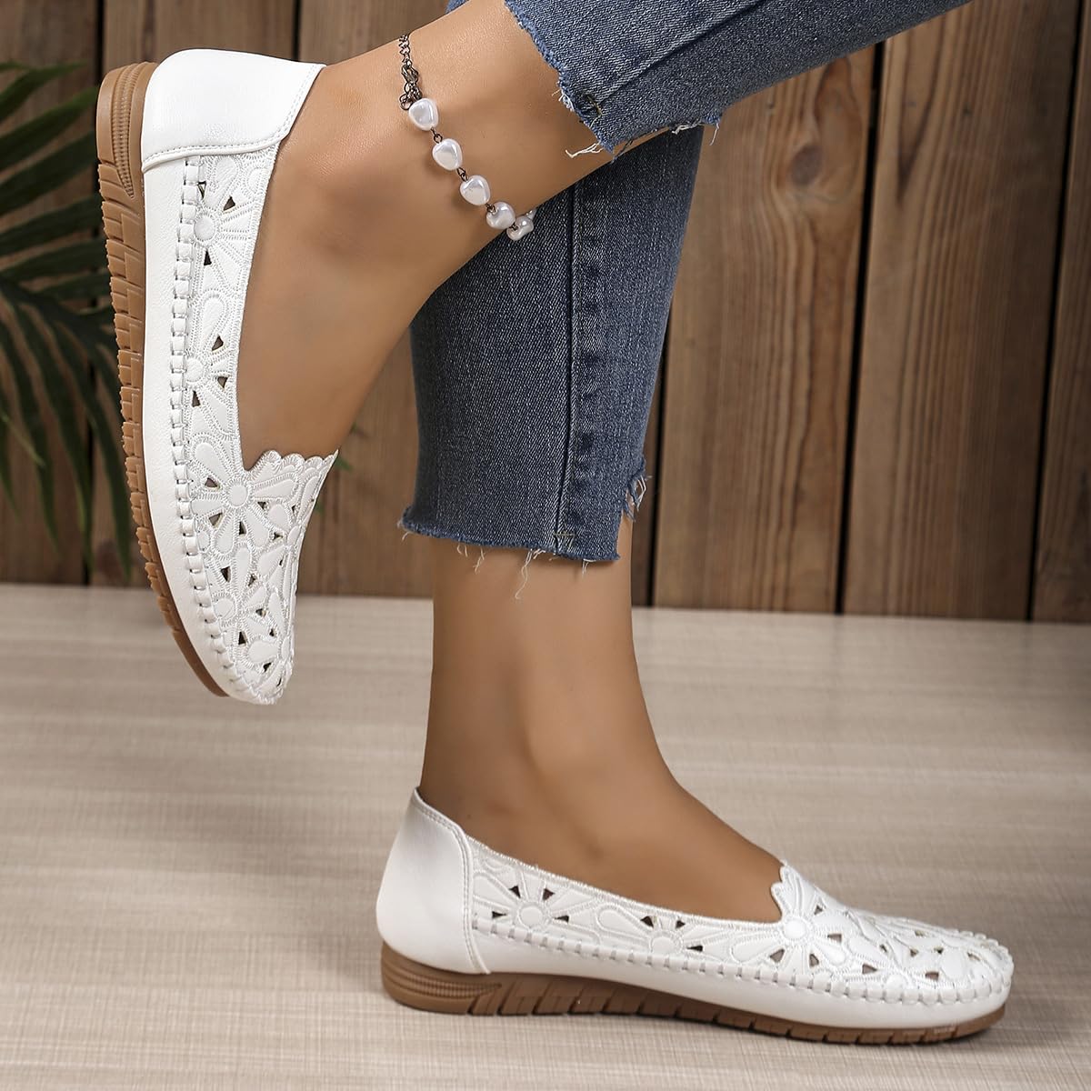 Mocasines planos para mujer, diseño floral, huecos, transpirables, ligeros, ortopédicos, sin cordones, zapatos de ballet anchos ortopédicos, White, 39.5 EU