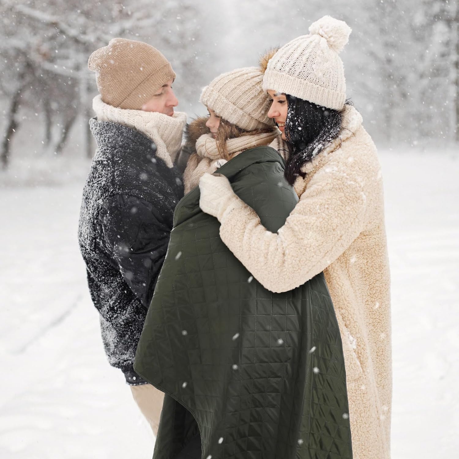 Tranqun 2 Large Outdoor Blanket 78'' x 55'' Quilted Windproof Waterproof Fleece Sandproof Stadium Foldable Warm Blanket for Camping Picnic Sporting Events Cold Weather (Military Green) - Image 7