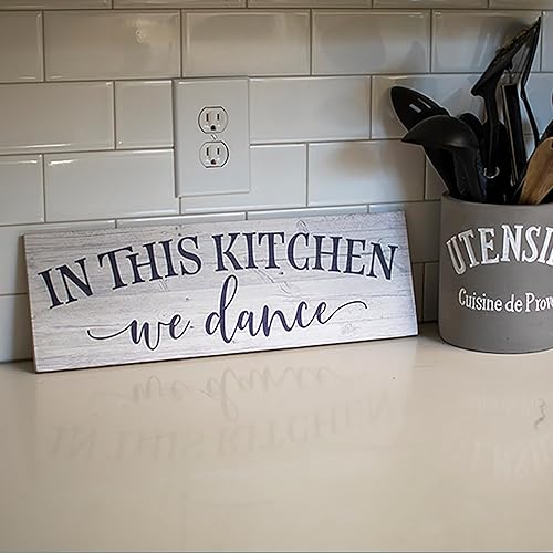 Miniatura 4 de In this Kitchen, we dance Farmhouse Rustic Wall Art Kitchen Sign Home Decor Letrero de madera Regalo 6x18 B3-06180062019