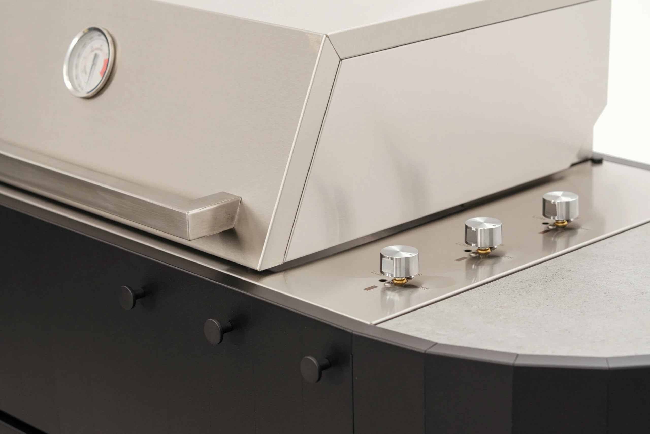 Barbacoa de Gas OVO GM con 3 Quemadores y Encimera Dekton