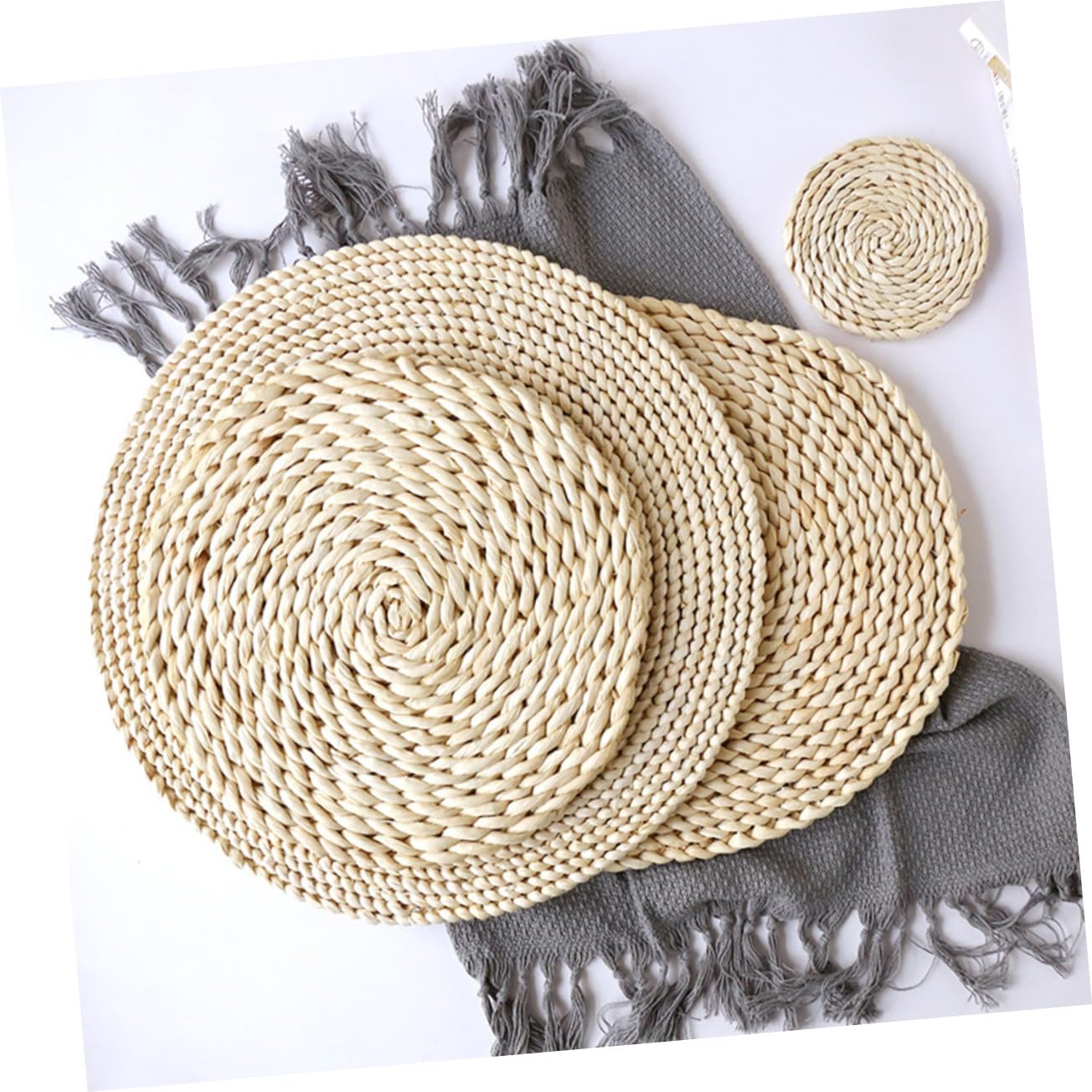 Mikinona 8 pièces Set Table Paille Naturelle Isolants Thermiques Épais Protège-Table Ronds pour Tasses Bols et Assiettes Usage Maison
