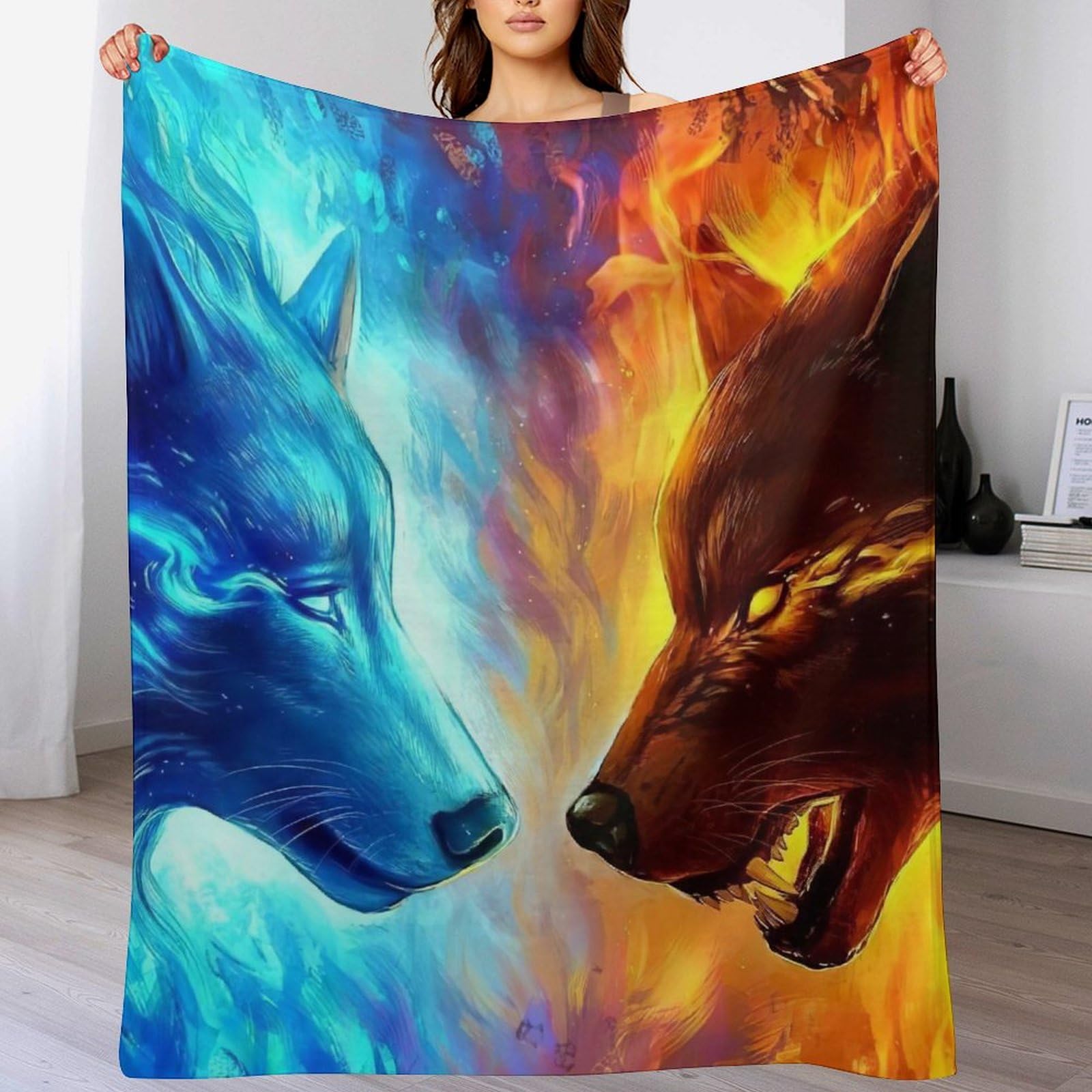 Plaid douillet en flannel imprimé loup pour vos soirées cocooning sur le canapé