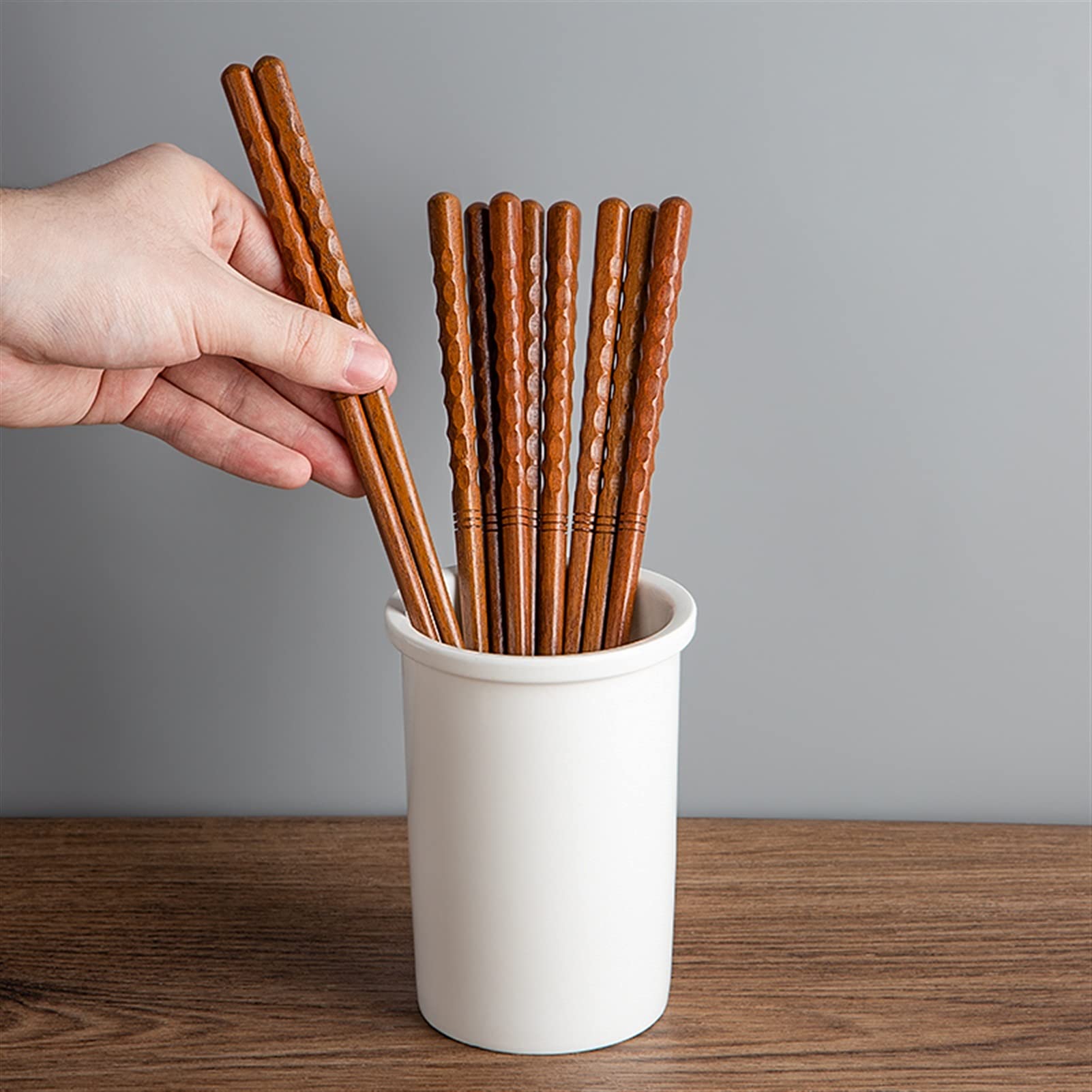 5 paires de baguettes réutilisables, des baguettes en bois Set Style japonais, des bâtons de hachage réutilisables de 9 "pour la nourriture asiatique