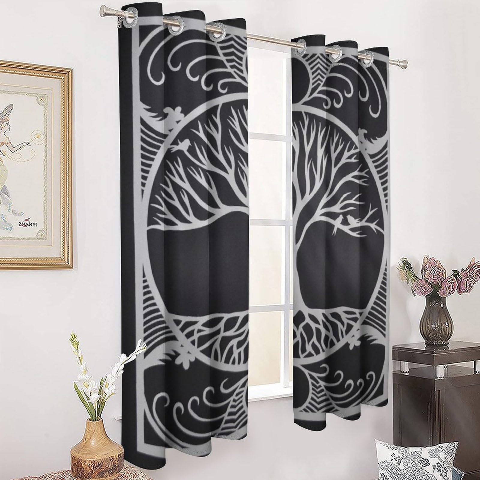 Rideaux occultants Yggdrasil pour créer une ambiance Viking dans la chambre