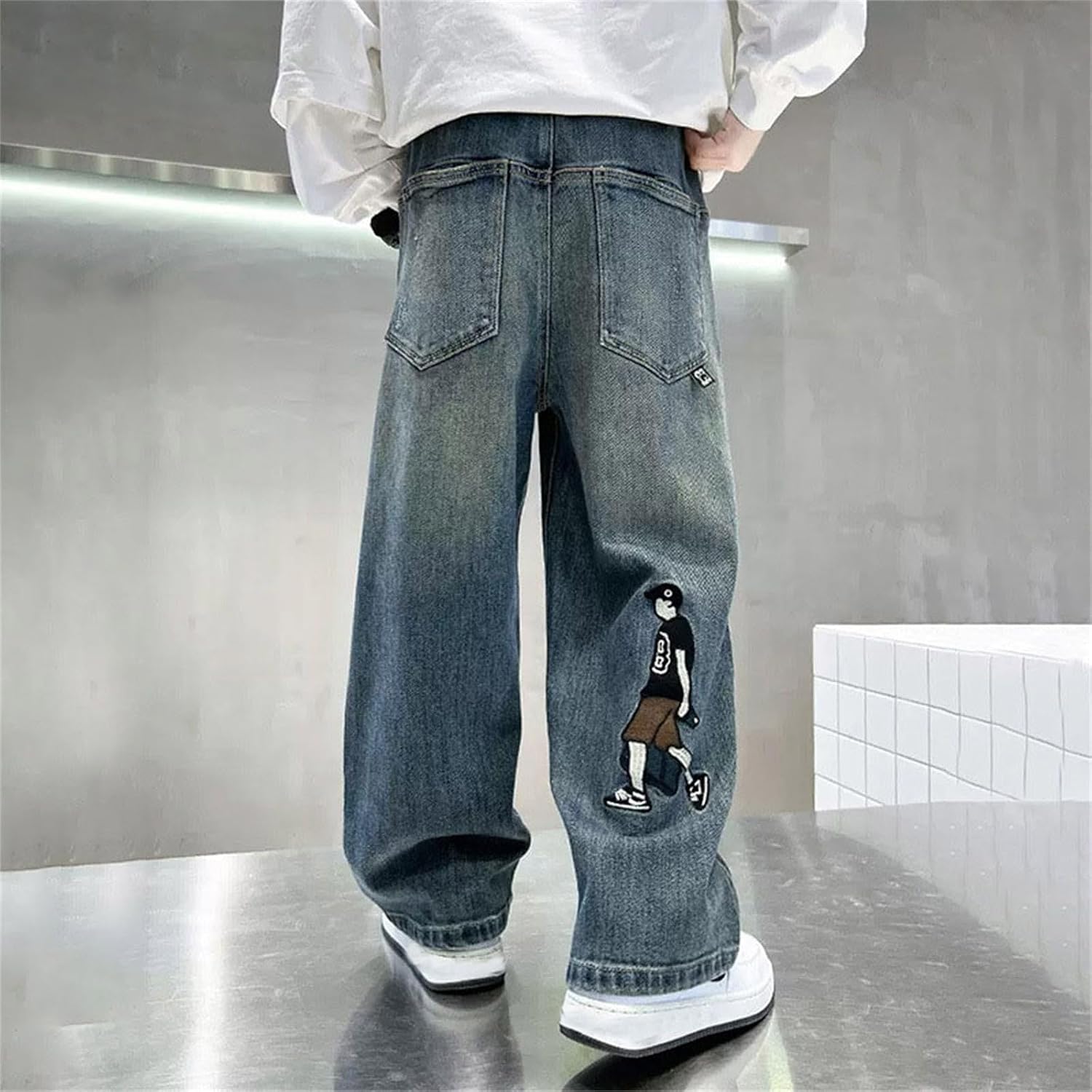 Boys Baggy Jeans Tween Y2K Casual Straight Wide Leg Cargo Jeans Elastic Waist Denim Pants Distressed Loose Denim Pants