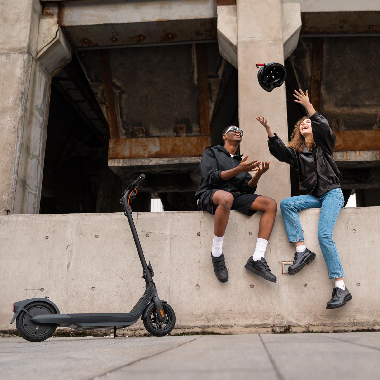 Segway-Ninebot Trottinette électrique pour navetteurs avec autorisation de Circulation routière