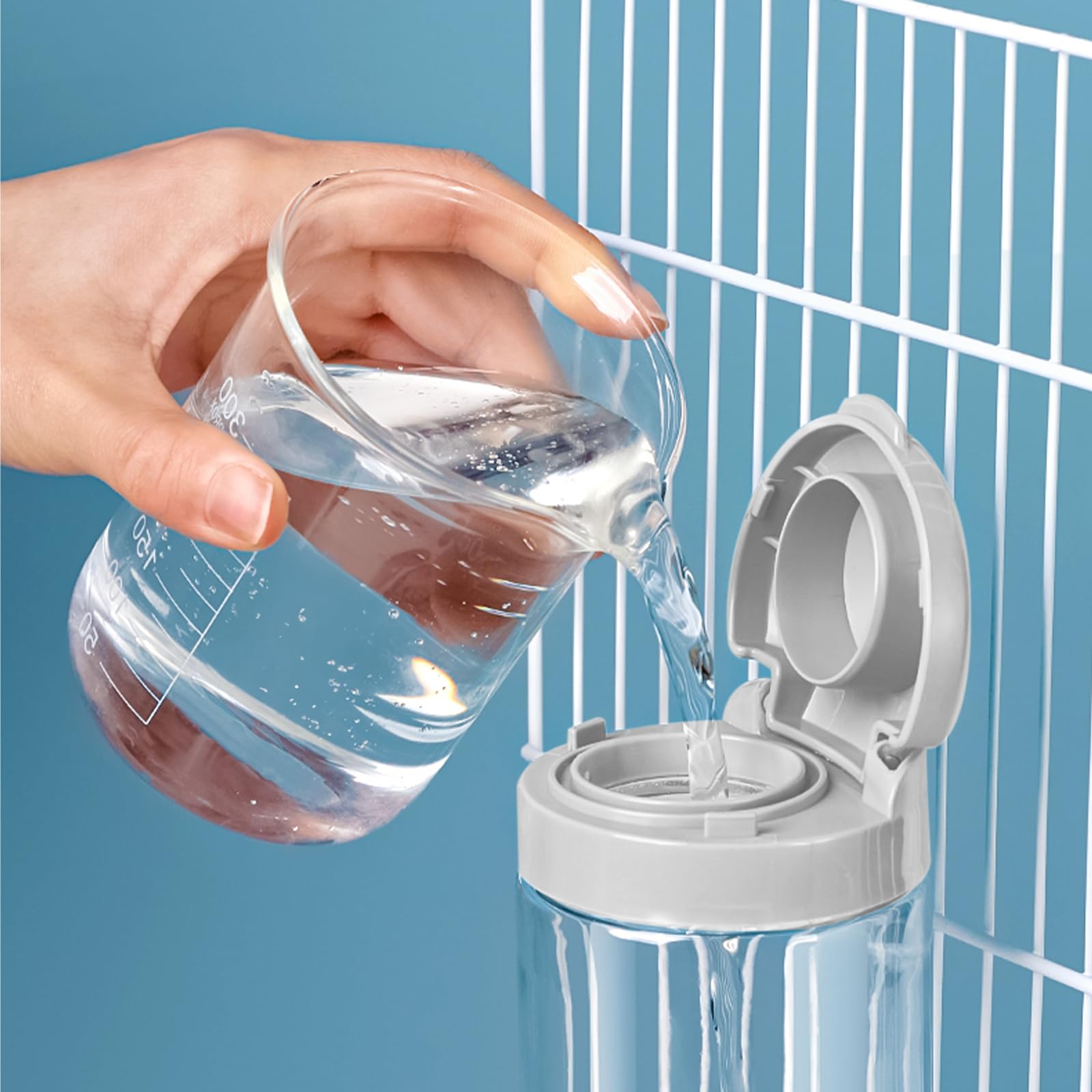 Distributeur Eau pour Petits Animaux 680ml Suspendue Abreuvoir Lapin Automatique Biberon Cochon d'Inde Anti-Goutte Biberon pour Lapin Chinchilla Cochon d'Inde Hérisson Furet
