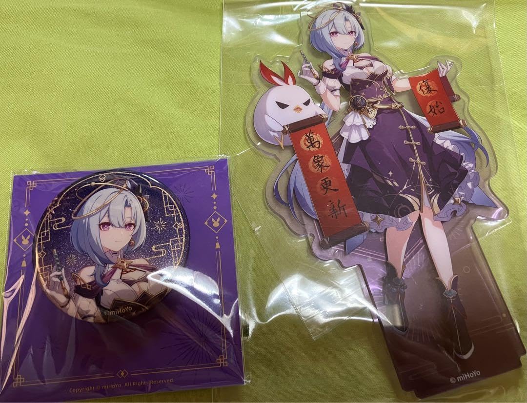 Amazon.co.jp: 崩壊3rd グレーシュ アクリルスタンド 缶バッジ