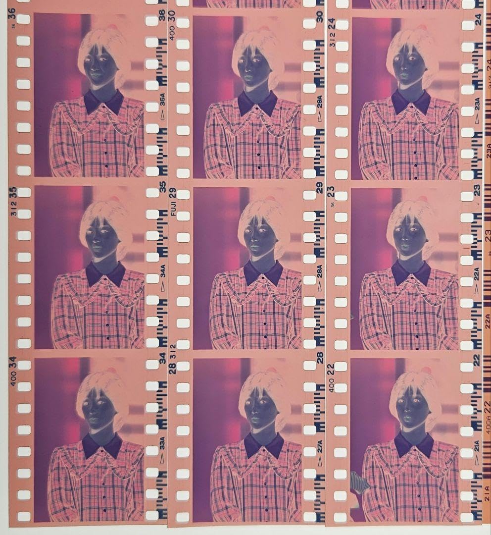 Amazon.co.jp: 1酒井法子ネガフィルム36コマ : おもちゃ